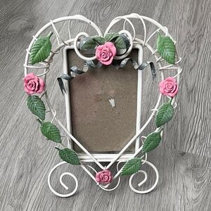 Vintage Metal Heart Rose Picture Frame, White/Pink/Green 4X6
